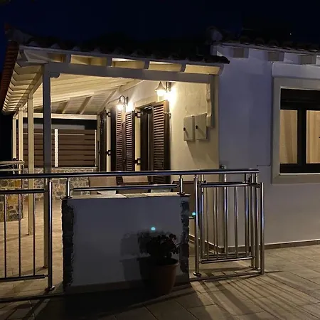 Valmas Private Escape